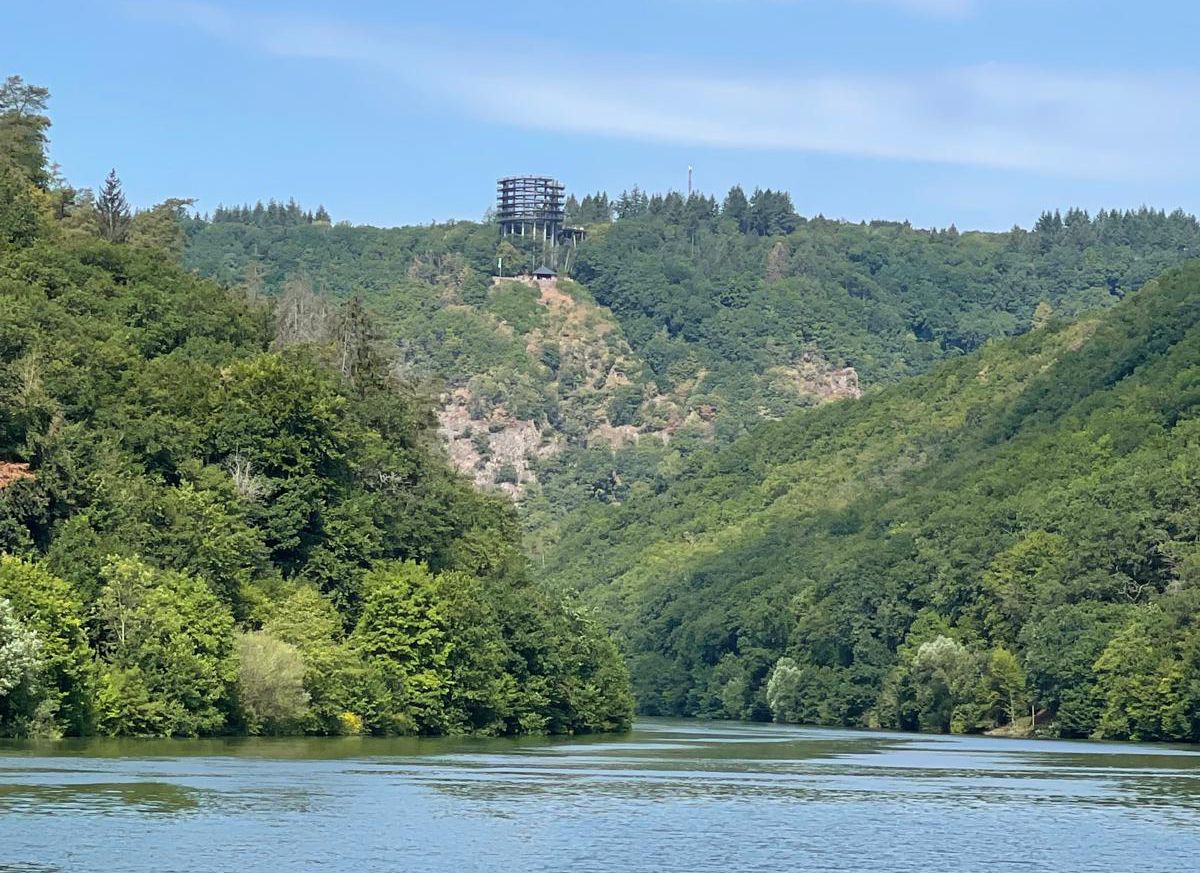 Saarschleife mit dem begehbaren Aussichtsturm